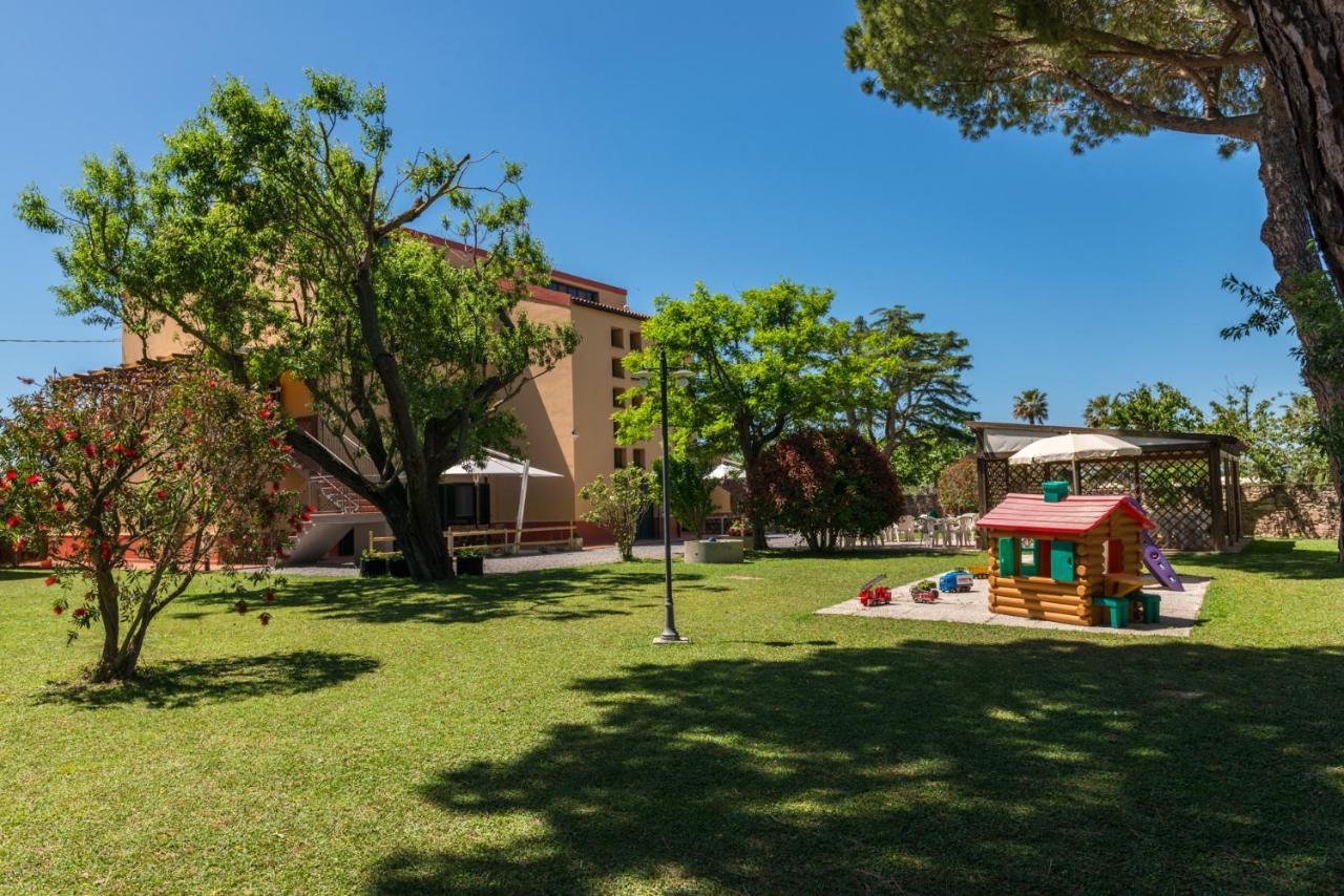 Agriturismo Le Vecchie Scuole 坎丕里亚麦利蒂玛 外观 照片
